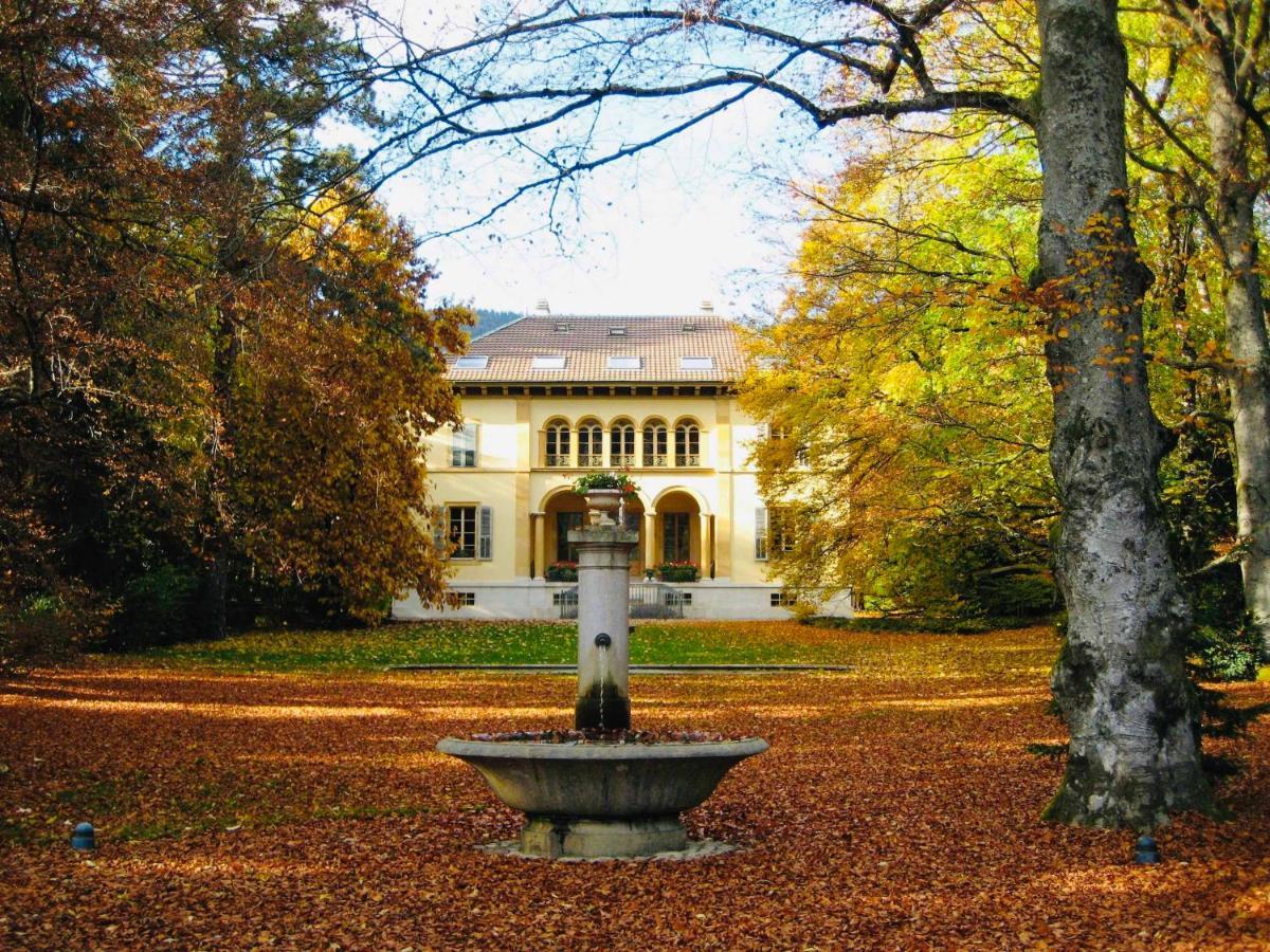 Maison Suchard, Tradition & Elegance In The Jura Couvet Exterior photo