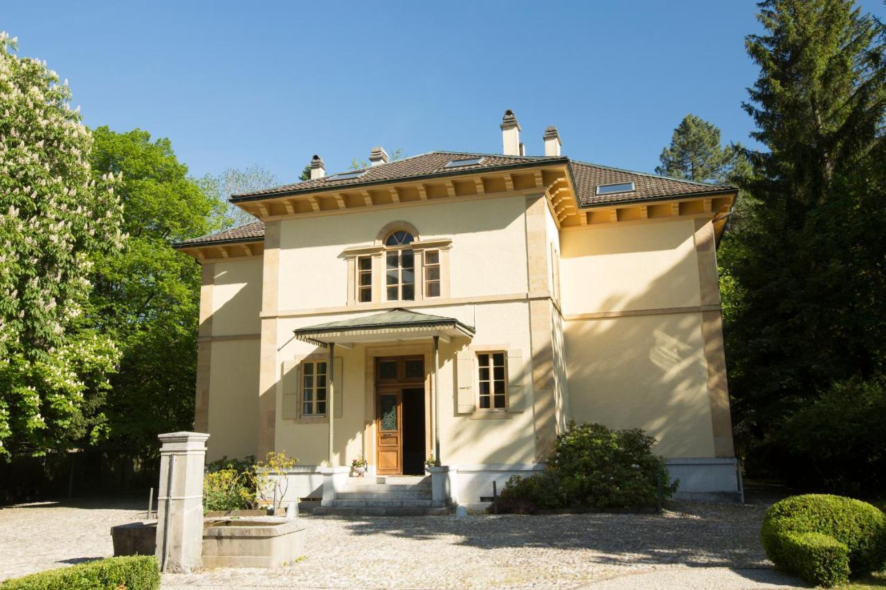 Maison Suchard, Tradition & Elegance In The Jura Couvet Exterior photo